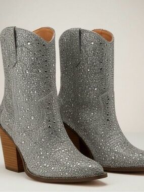 Sparkle Grey Western Booties - Women's Fashion Boots